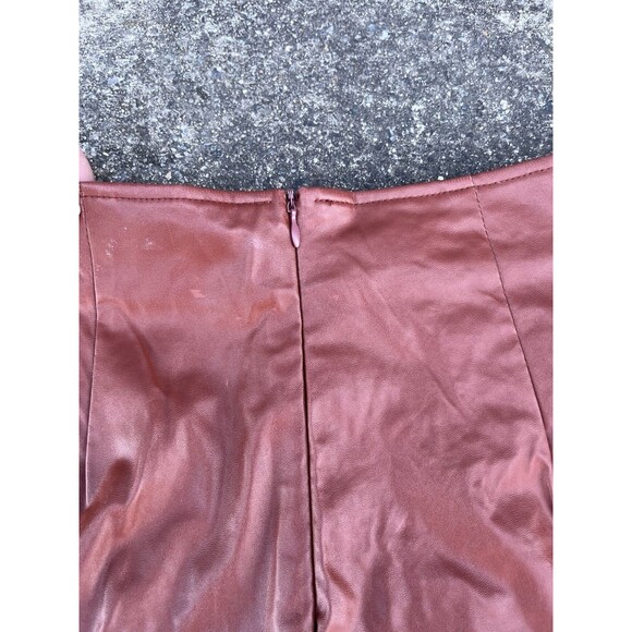 Fashion Nova Women Mini Skirt Medium Faux Leather Slit Short Lined Red Brown - Picture 11 of 13